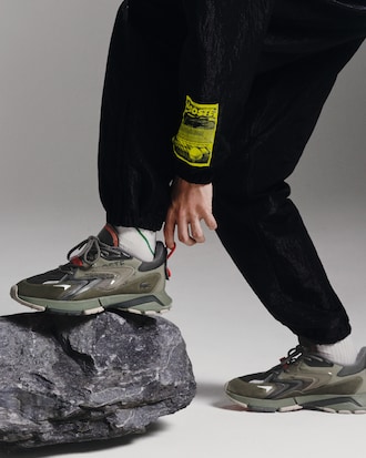 T&ecirc;nis Masculino L003 Neo Tech