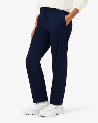 Cal&ccedil;a Chino em Gabardine de Algod&atilde;o Straight Fit