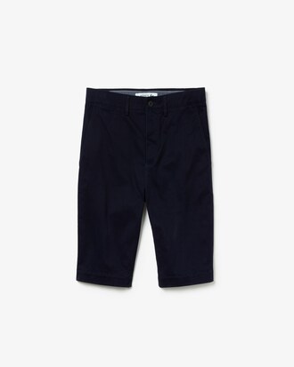 Bermuda masculina Slim Fit em gabardine com stretch