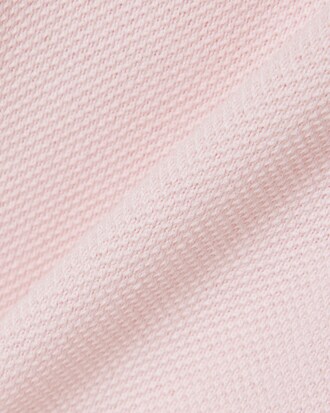 Camisa Polo em Piqu&eacute; com Gola Recortada