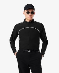 Campera Deportiva Elastizada Con Acento En Costuras