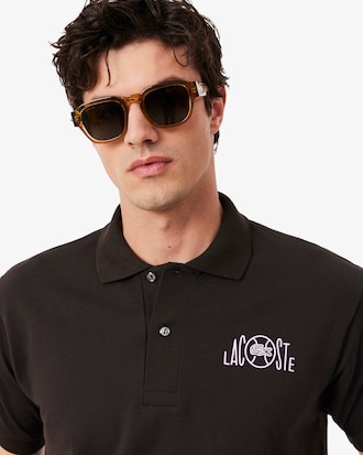 Polo Classic Fit com Gr&aacute;fico de Branding