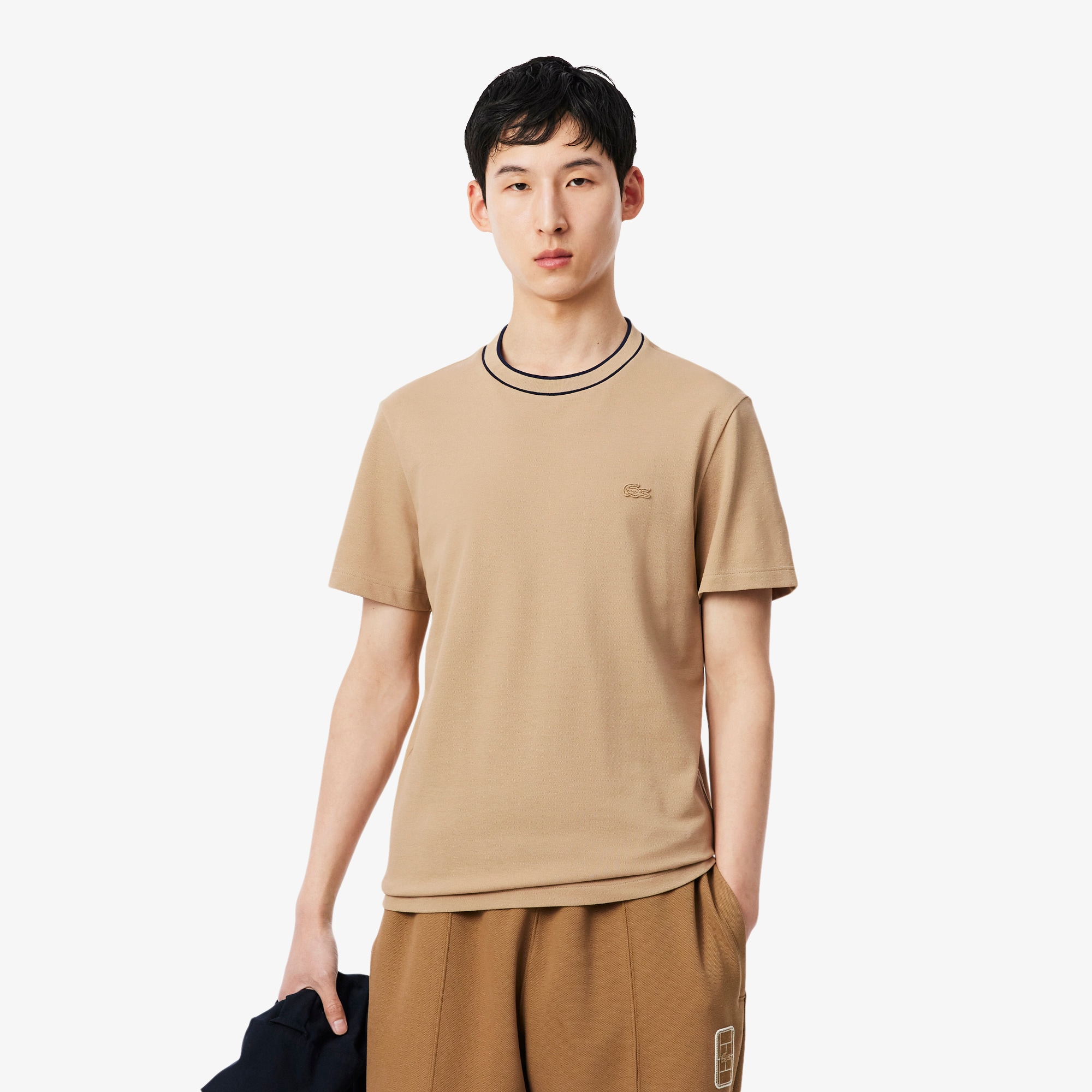 Camiseta Básica Masculina em Piquet com Gola Listrada Lacoste