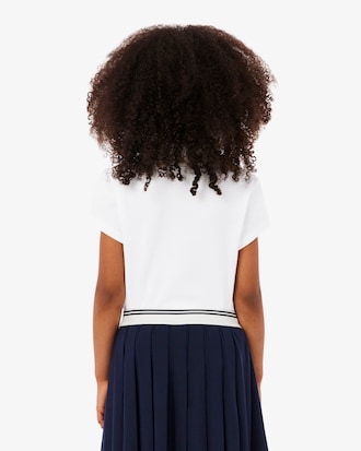 Camisa Polo em Piqu&eacute; com Gola Recortada
