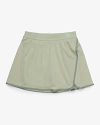 Pollera deportiva de interlock con forro