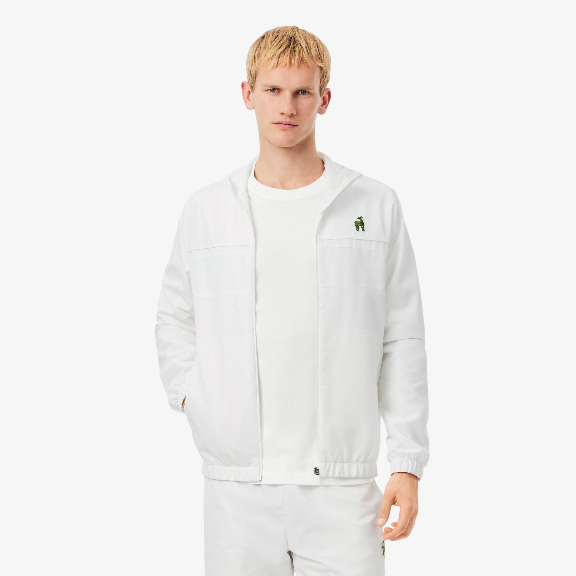 Mudança de identidade? Lacoste troca crocodilo por cabra; saiba por quê