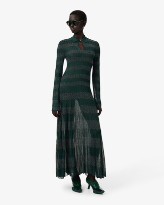 Vestido Largo de Punto Calado con Cuello Polo de Pasarela
