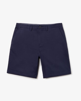 Bermuda masculina Regular Fit em gabardine de algod&atilde;o