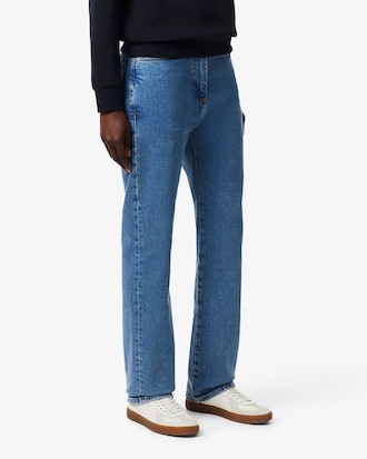 Pantal&oacute;n vaquero de corte recto y tiro alto