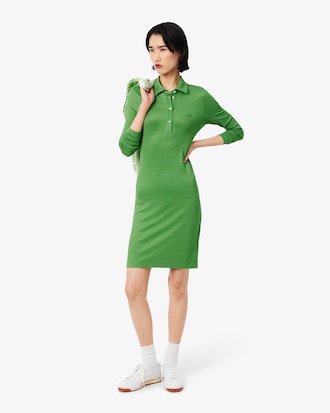 Vestido Polo em Piqu&eacute; com acabamento acetinado fluido