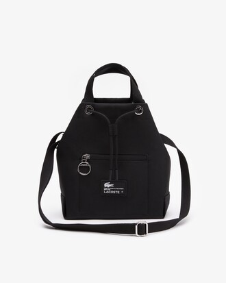 Bolsa bucket feminina Lacoste em fibra reciclada